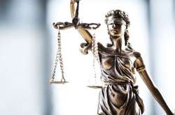 Керівник одного з підрозділів Міносвіти підозрюється у привласненні 2 млн грн