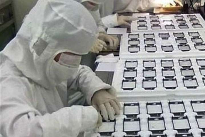 Apple скорочує виробництво нових iPhone через низький попит 