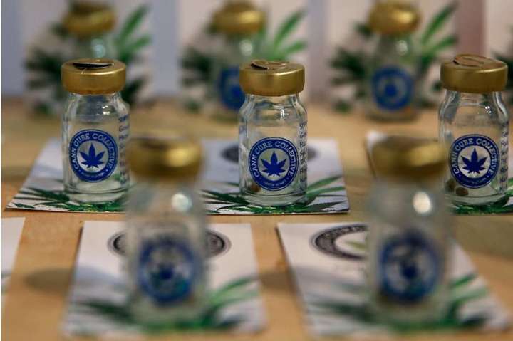 У Греції видали перші ліценції на вирощування медичної марихуани