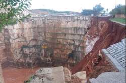 Трагедія на автомагістралі в Португалії: автомобілі провалилися в кар’єр, є загиблі 