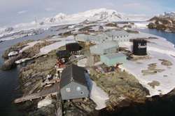 На станції «Академік Вернадський» протікає дах, який не ремонтували з 1970-х років 