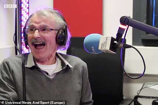 Ведущий, который 44 года работал для аудитории из одного человека, проведет эфир на «Би-Би-Си»