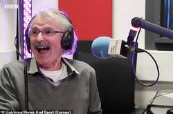 Ведущий, который 44 года работал для аудитории из одного человека, проведет эфир на «Би-Би-Си»