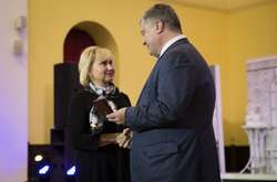 Порошенко нагородив  Сущенка орденом «За мужність»