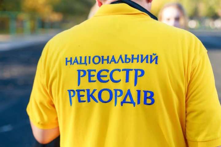 Український школяр встановив рекорд, не пропустивши жодного уроку протягом 11 років