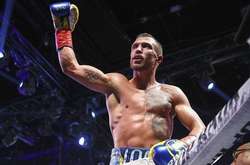 Ломаченко продовжує підготовку до бою з Педрасою в Каліфорнії (відео)