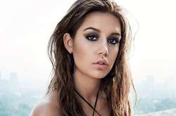 День рождения Адель Экзаркопулос: яркие роли актрисы