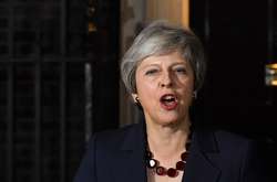 Мей не вдалося домовитися з Юнкером щодо Brexit 