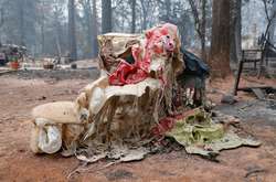 Как выглядят последствия одного из самых смертоносных пожаров в истории США