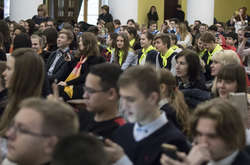 У Києві стартував перший чемпіонат з англійської мови серед школярів