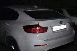 Під Києвом поліція знайшла викрадену елітну іномарку (фото)