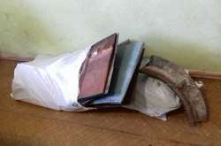 Молодик серед білого дня крав метал на підприємстві під Києвом