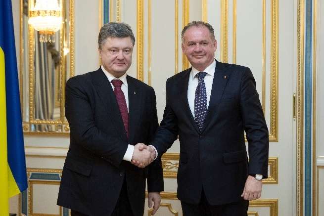 Президент Словаччини запевняє, що Україну чекають і в ЄС, і в НАТО