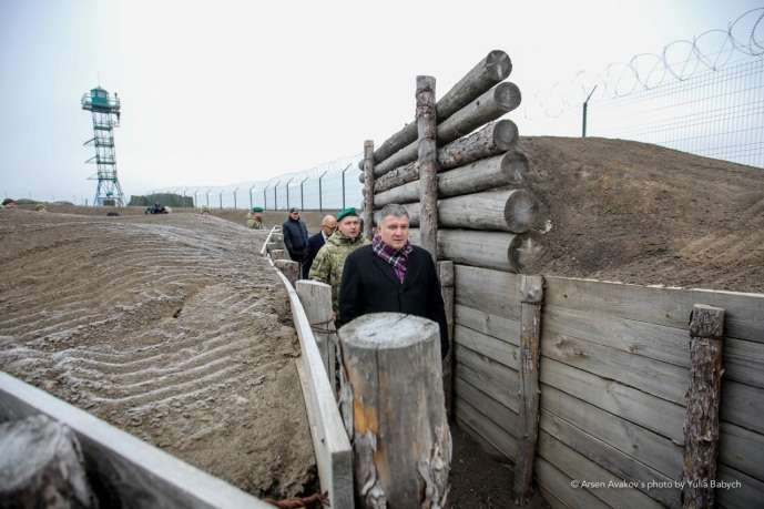 Майже 47%: Аваков розповів про готовність «стіни» на кордоні з РФ