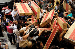 «Чорна п'ятниця» в США побила рекорд за онлайн-продажами