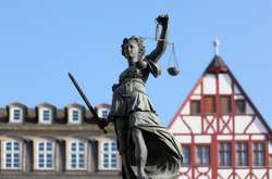 95-річного німця обвинуватили у смерті 36 тисяч бранців концтабору