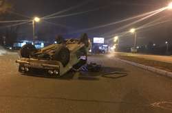 Лобова ДТП у Харкові: одну за автівок перекинуло на дах