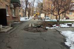 За неналежне утримання будинків та прибудинкової території отримав догану керівник ЖЕДу №905 у Солом’янському районі