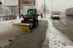 Автодорівці показали, як розчищають Київ від снігу (відео)