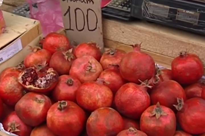 Які екзотичні фрукти можна купити в Донецьку і Луганську?