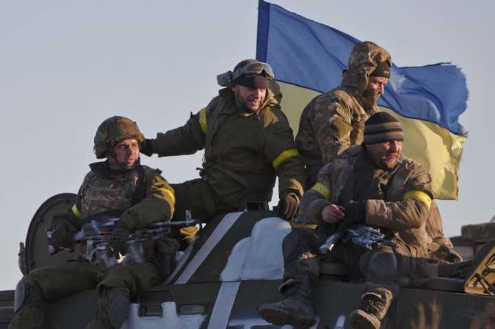 Збройні сили України готуються до будь-якого розвитку подій — Полторак
