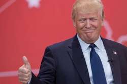 Дональд Трамп уверен, что в молодости он был похож на Элвиса Пресли