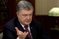 Порошенко підписав закон про воєнний стан