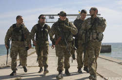 На Запоріжжі цивільним особам заборонять носити військову форму