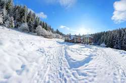 У четвер погода різко погіршиться: в Карпатах до -18 