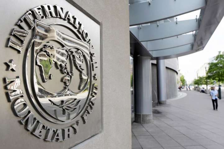 Глава МВФ назвала терміни надання Україні траншу