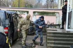 Окупанти переправили до Москви усіх полонених українських моряків 