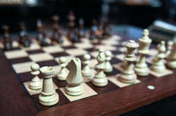 Чемпіонат світу з шахів знову віддали Росії. Чи бойкотуватимуть його українці?