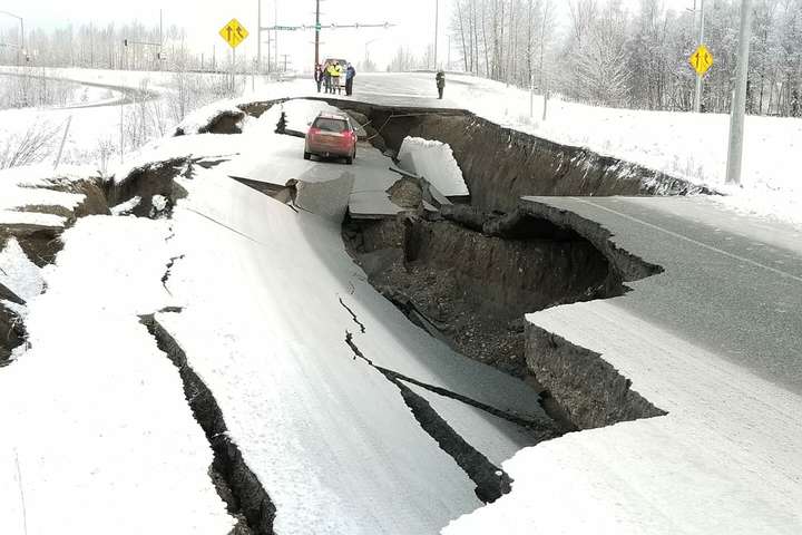 Землетрус на Алясці: оголошено режим надзвичайної ситуації
