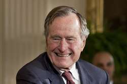  Джордж Буш-старший 