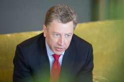  Росія повинна «звільнити українські кораблі і моряків» - Волкер 