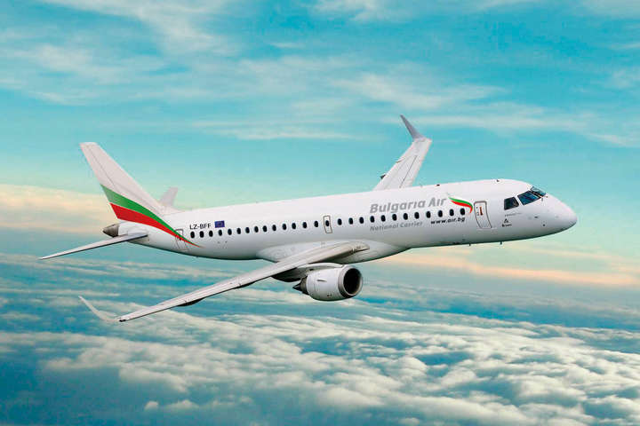 Болгарська авіакомпанія призупинила польоти до Одеси через воєнний стан