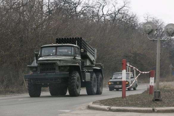 На Донбасі місія ОБСЄ зафіксувала більше 100 одиниць важкої техніки бойовиків