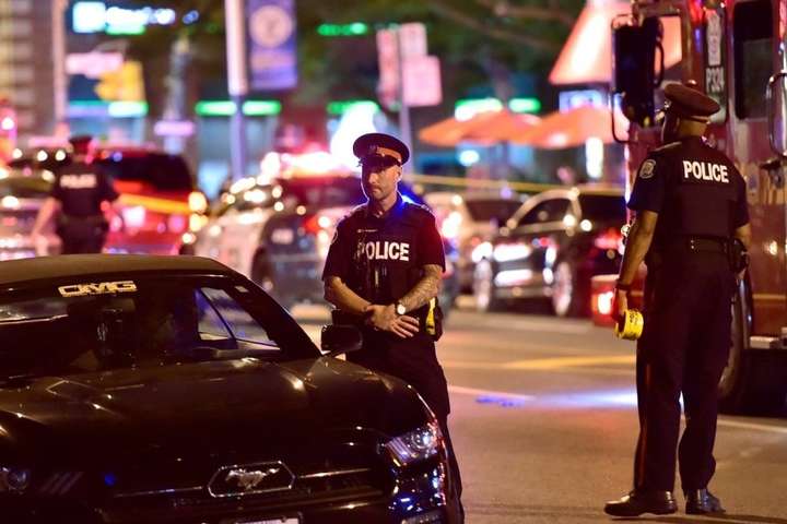 У Торонто невідомі влаштували стрілянину: є поранені