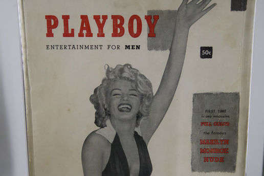 На аукціоні в США продали перший випуск журналу Playboy