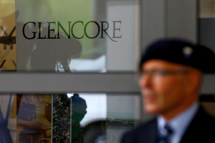 Греческий миллиардер ушел из нефтетрейдера Glencore из-за обвинений в коррупции