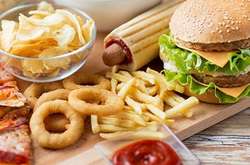 Ученые заявили, что фастфуд может довести до депрессии