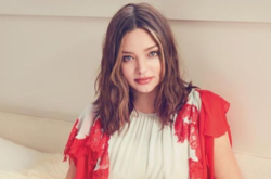 Соблазнительная Instagram-звезда: австралийская супермодель Миранда Керр