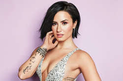 Деми Ловато вернулась к здоровой жизни после наркозависимости