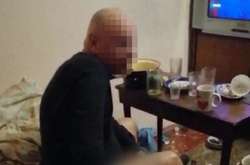  Чоловік, 1961 року народження, перебував у стані сильного алкогольного сп’яніння 