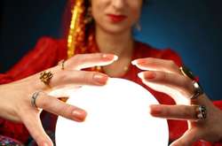 Одеські силовики затримали у столиці екстрасенсів-аферистів