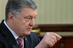 Порошенко попередив НАТО про небезпечну кількість російських кораблів у Чорному морі