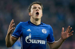 Вихід на поле Коноплянки не врятував його «Шальке» від поразки в рурському дербі