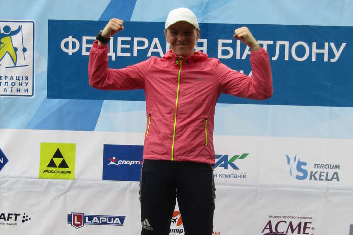 Українські біатлоністки Блашко і Рассказова виграли спринт на Кубку Австрії