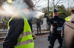 Ердоган про жорстокість поліції до «жовтих жилетів»: Європа провалила урок демократії