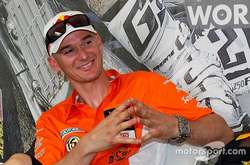 Легенду мотокросу Стефана Евертса ввели у кому через укус комара